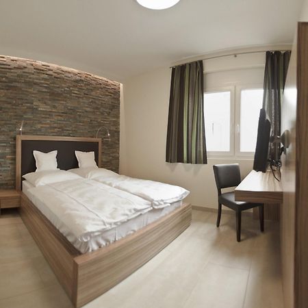 Hotel Maxis - Digitaler Self-Check-In - Karlsbad Esterno foto